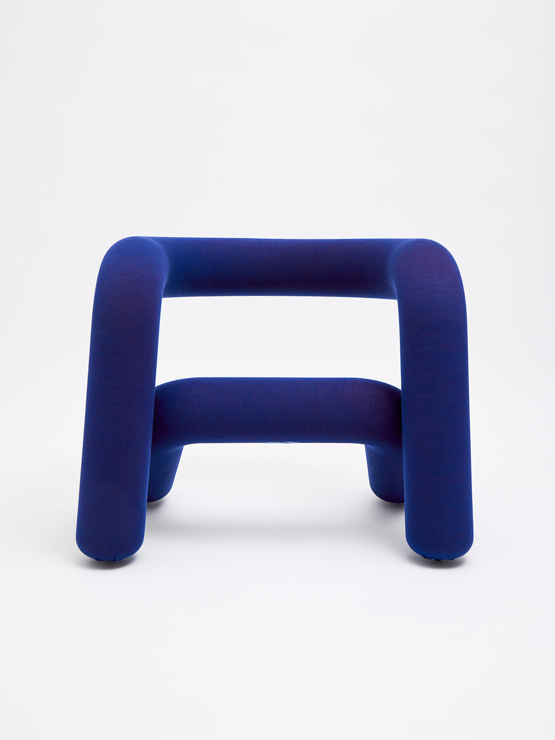 Moustache Extra Bold X Kvadrat
