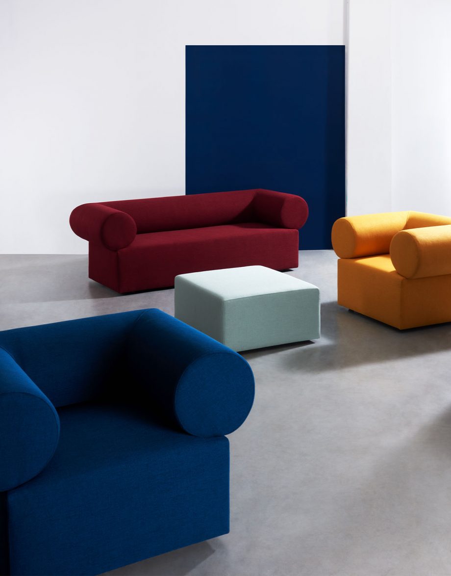 Puik Chester Couch