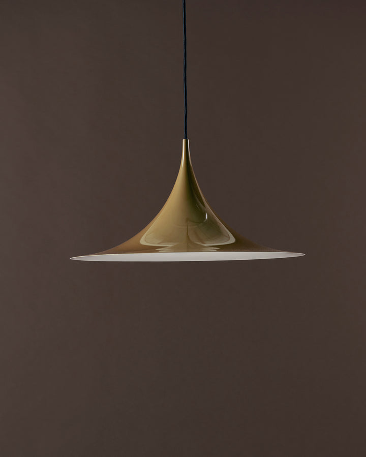 Gubi Semi Pendant Ø30