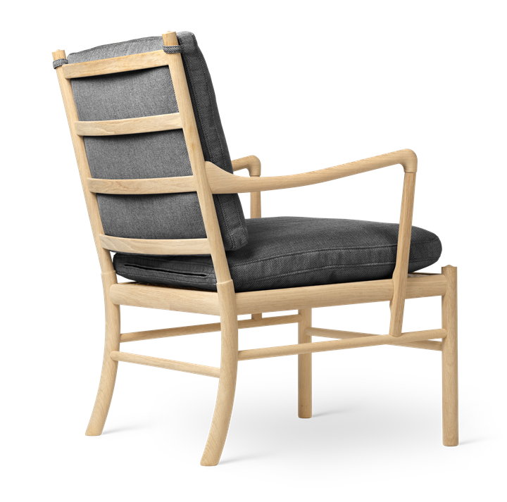 Carl Hansen & Søn OW149 Colonial Chair
