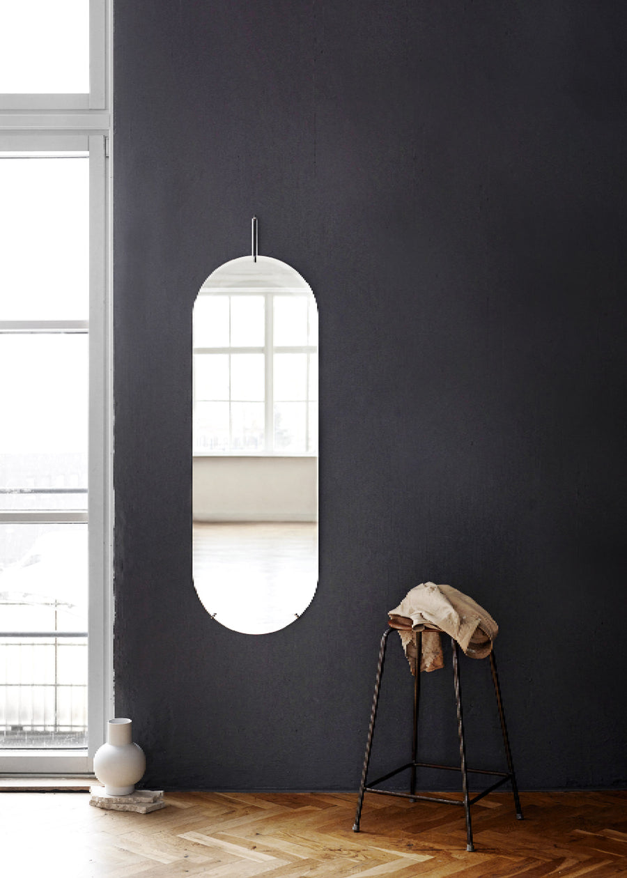 MOEBE MIRROE BLACK φ20cm Moebe Tall Wall Mirror – De Klare Lijn